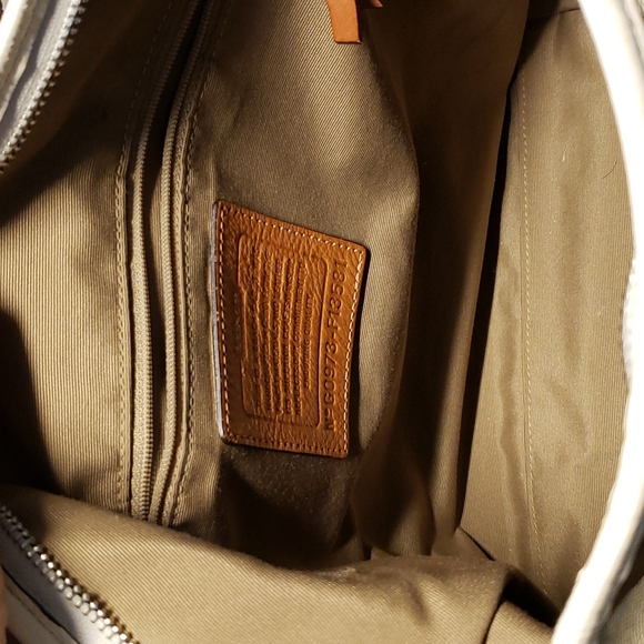 Coach purse - Picture 3 of 3